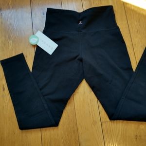 NWT Danskin leggings